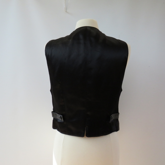 Vintage The Limited Black Leather Vest Size Medium - Picture 15 of 15